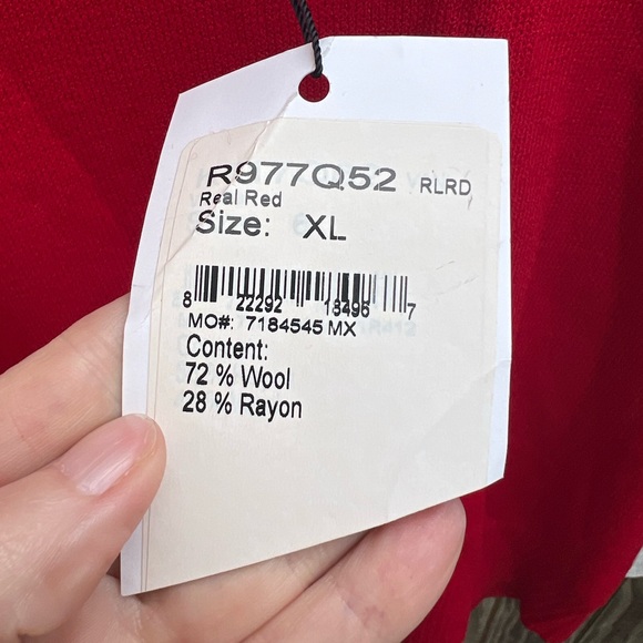 St. John Vibrant Red Tank Top - Picture 9 of 9